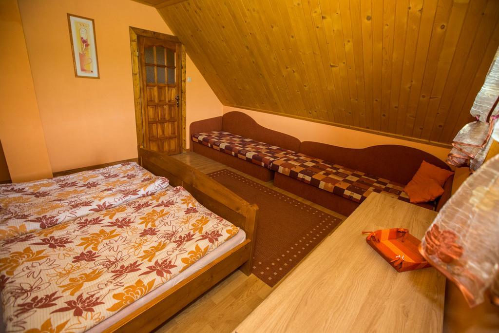 Chata Benusovce Liptovský Trnovec Esterno foto