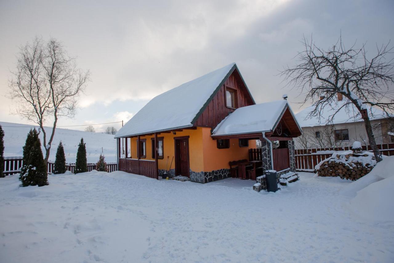 Chata Benusovce Liptovský Trnovec Esterno foto