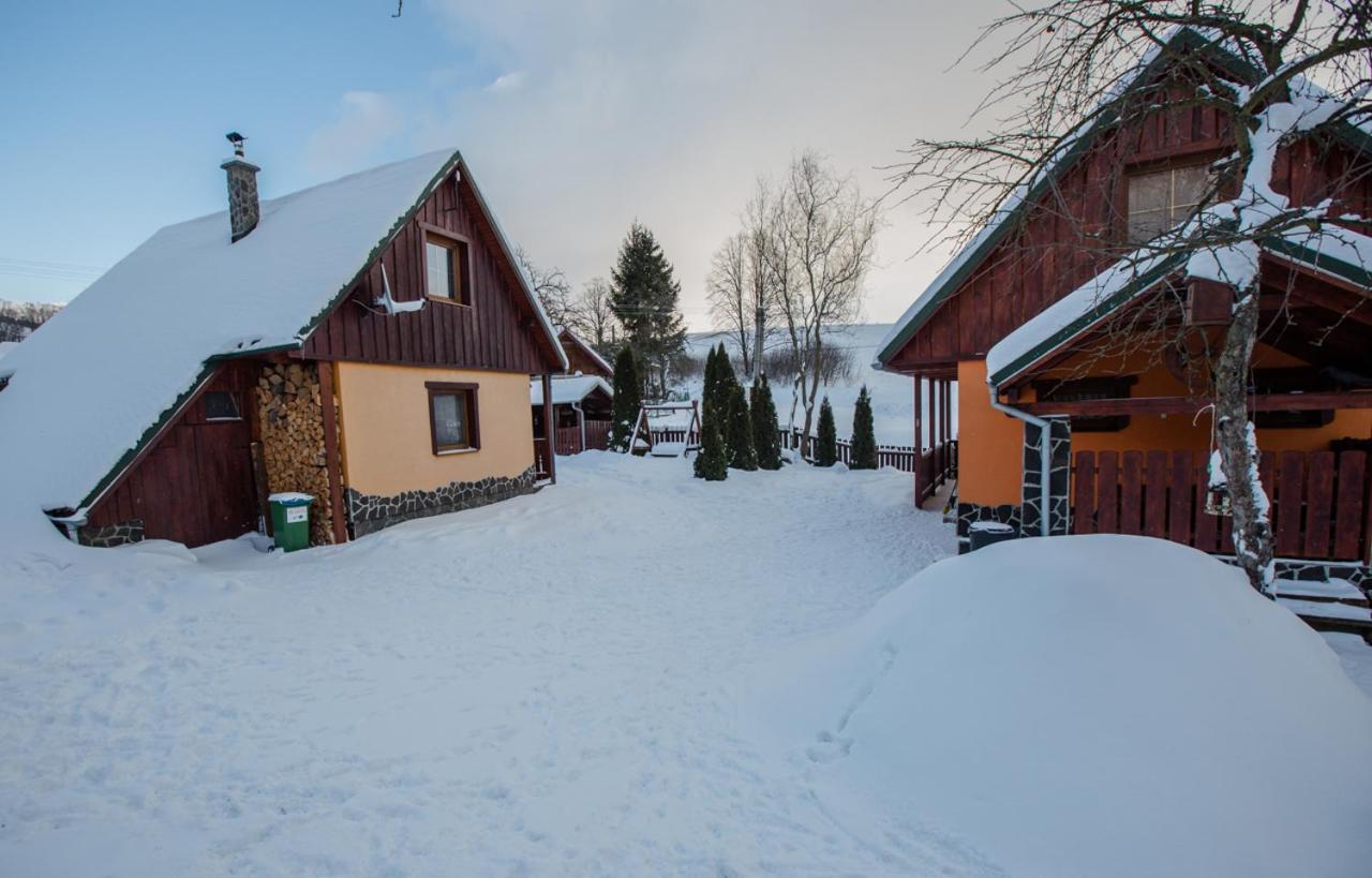 Chata Benusovce Liptovský Trnovec Esterno foto